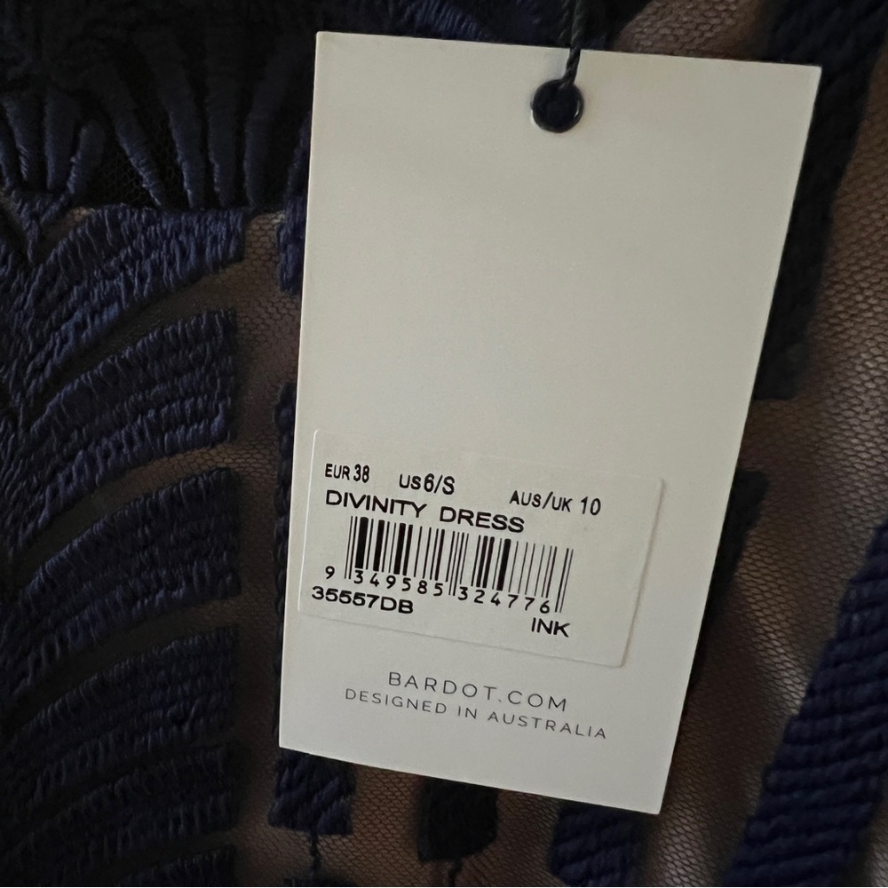 BARDOT Divinity Dress - Picture 4 of 4